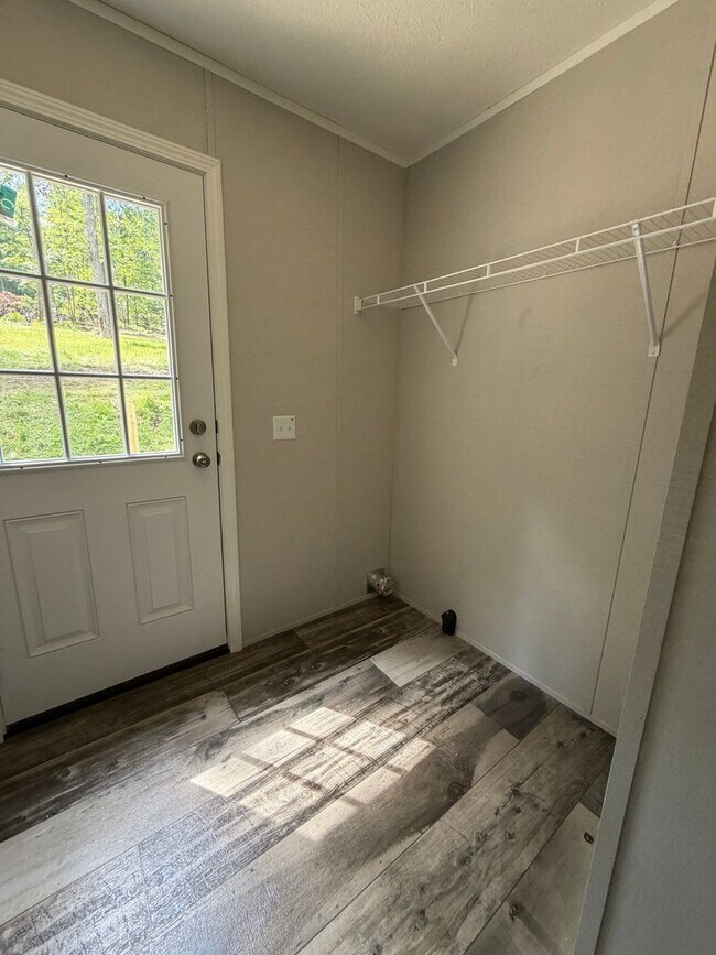 Building Photo - Coming Soon - Secluded 3 Bedroom 2 Bath Home in Spring Grove Schools!