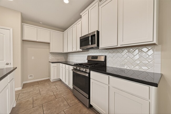 Building Photo - 6126 Prince Pl Dr