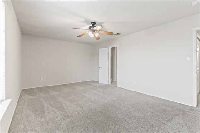 Building Photo - 3920 Malibu Sun Dr