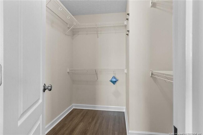 Building Photo - 266 Ivywood Ln