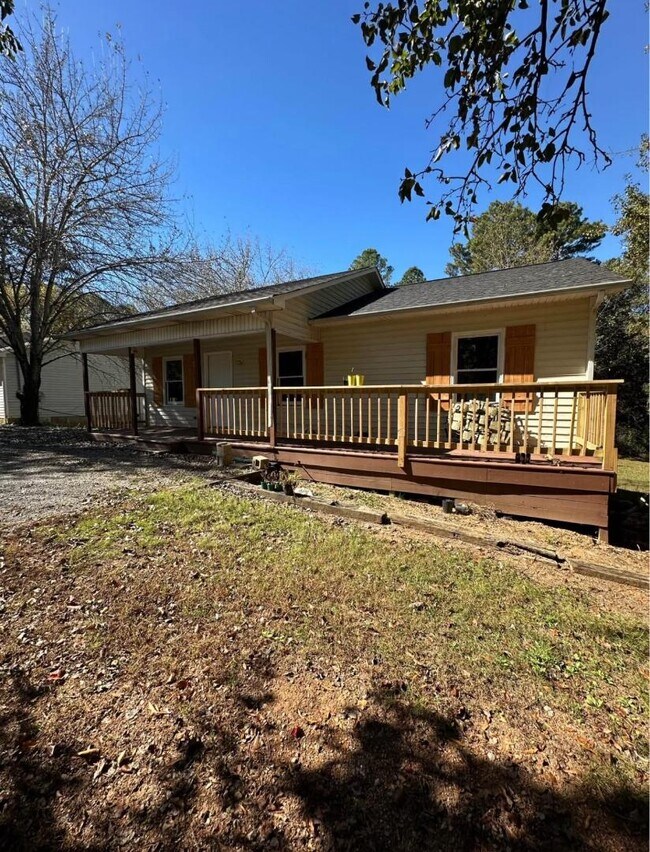 Building Photo - 180 Crestview Dr NW
