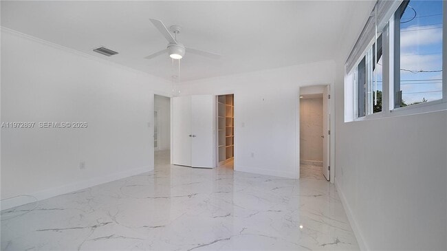 Building Photo - 11690 SW 81st Rd