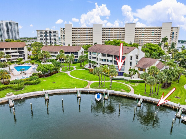 Building Photo - 1141 Marine Way E