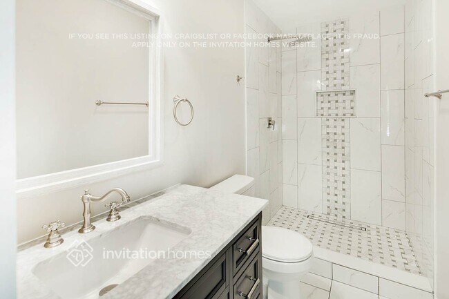 Building Photo - 4240 Winedale Ln