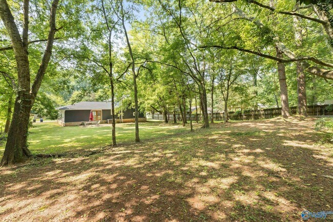 Building Photo - 1007 Cardinal Ave