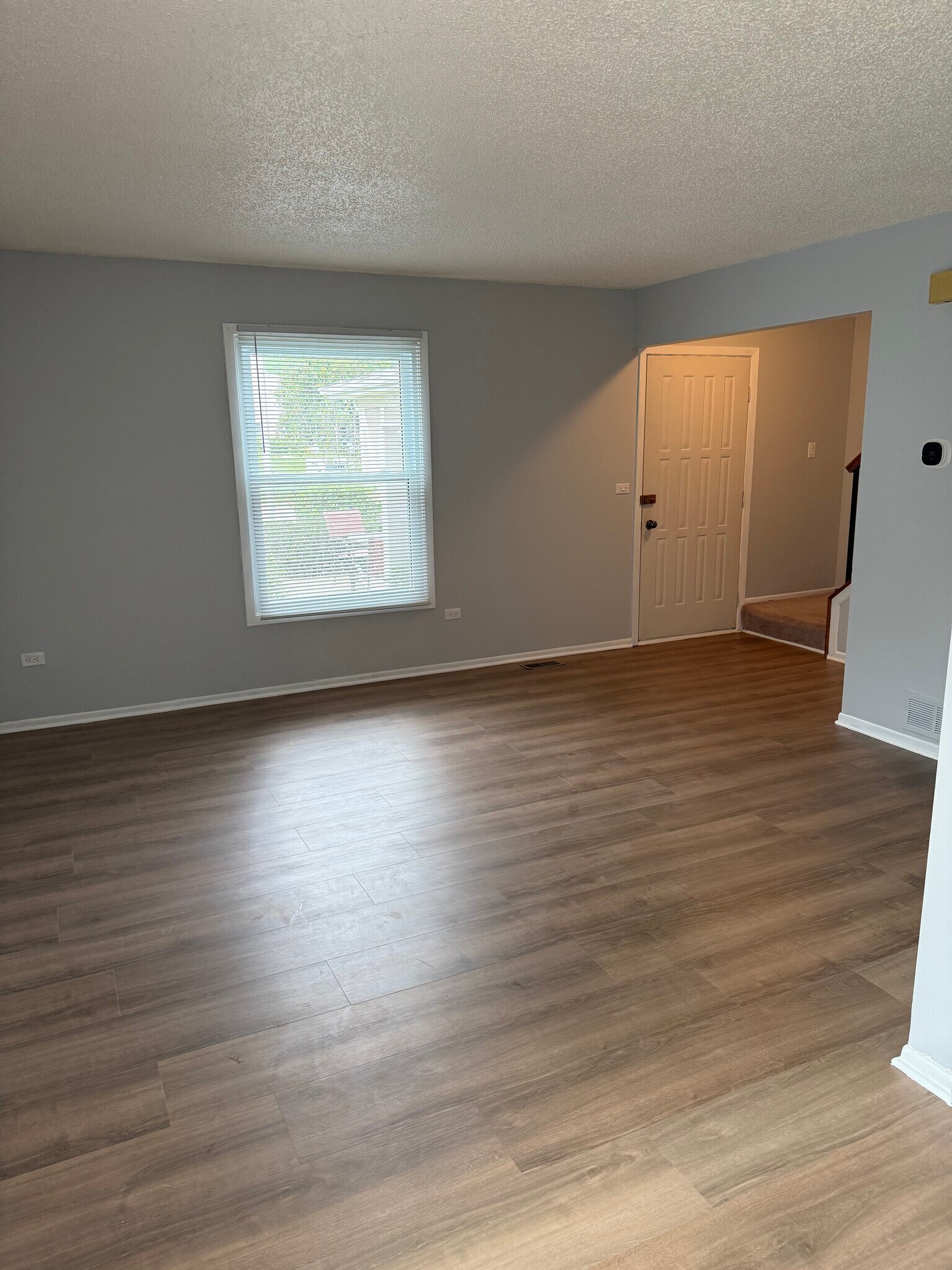 Building Photo - 1070 Glouchester Hbr
