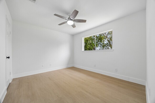 Building Photo - 20806 Westgreen Ct
