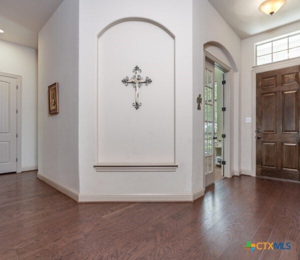Building Photo - 1605 Naranjo Dr