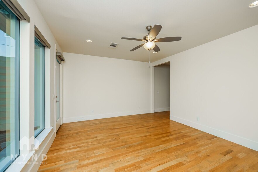 Building Photo - 4218 Bowser Ave