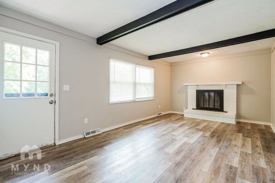 Building Photo - 88 Beechwood Dr SW