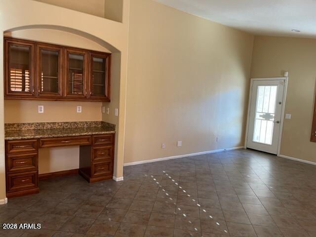 Building Photo - 15820 W Latham St