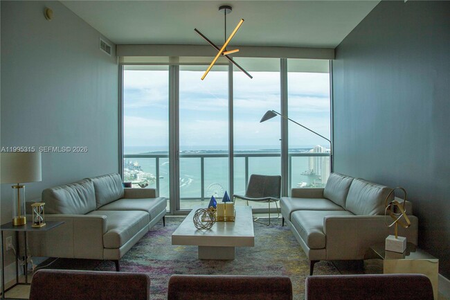 Building Photo - 888 Biscayne Blvd