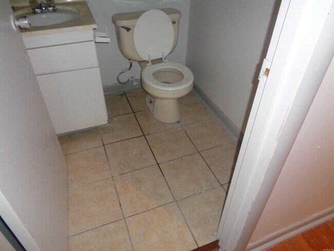 Building Photo - 5307 Keats Dr