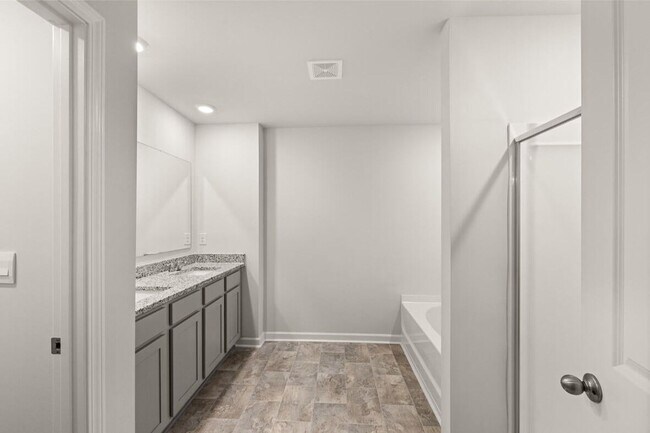 Building Photo - 3263 Colonel Ct