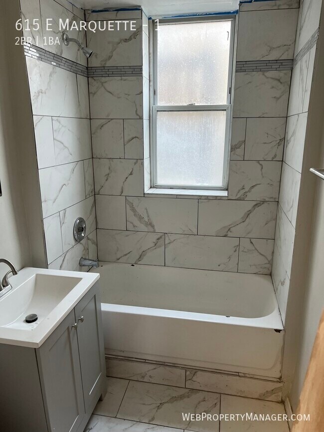 Building Photo - 615 E Marquette-1