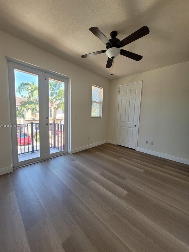 Building Photo - 6959 Long Pine Cir