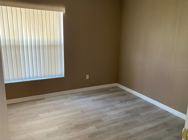 Building Photo - 7817 Laurel Oak Ln