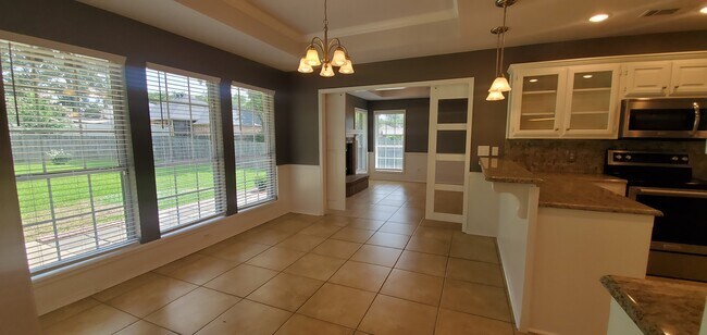 Building Photo - 18257 Springmill Ct