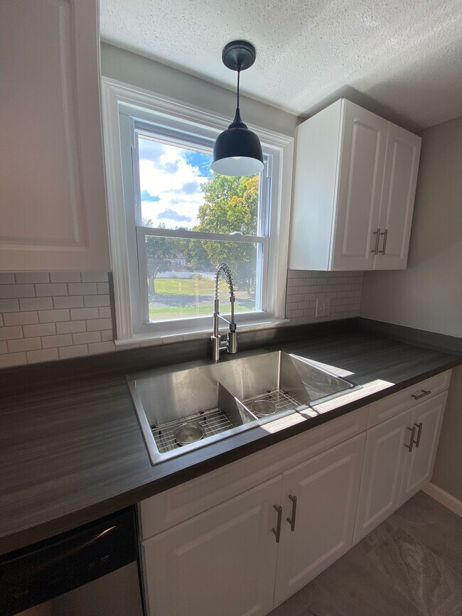 Kitchen - 31 Chapel St