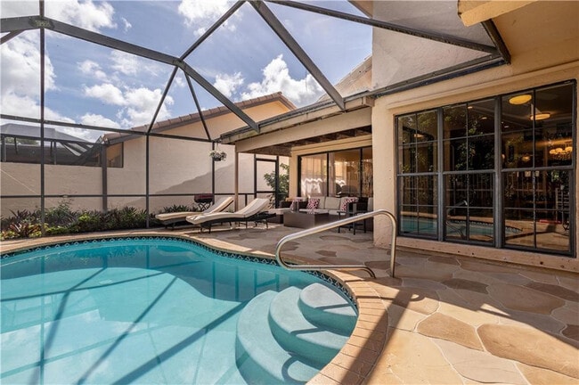 Building Photo - 7618 Solimar Cir