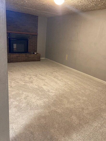 Building Photo - 14743 Leesville Rd