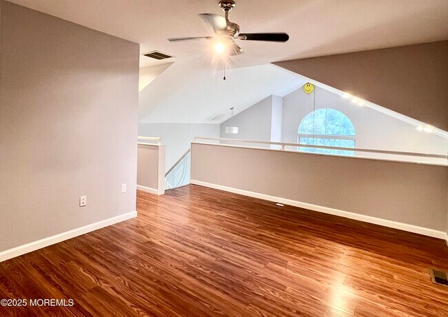 Building Photo - 163 Colony Ln