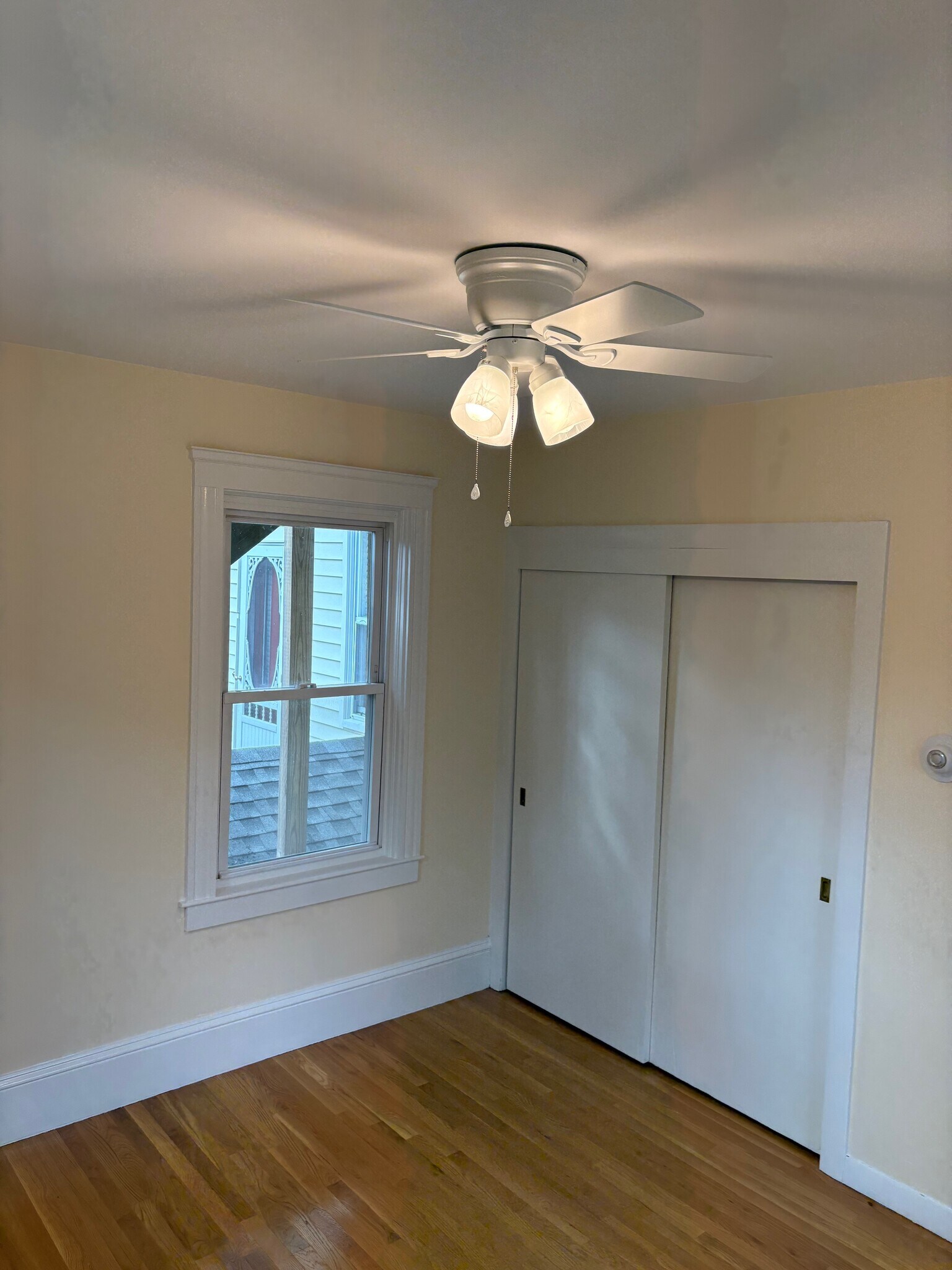 Back Bedroom - 14 Mechanic St