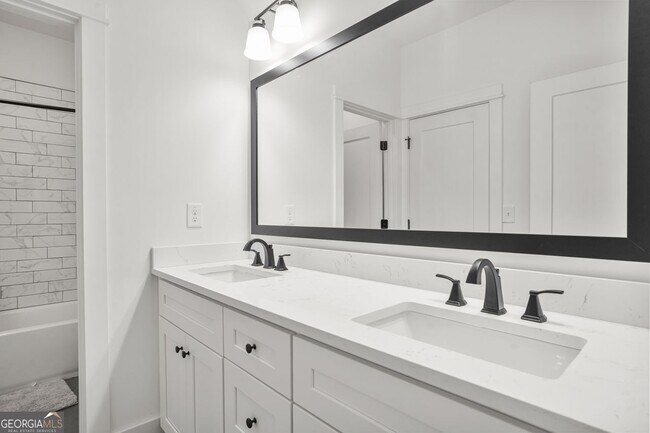 Building Photo - 3346 Kenyon Creek Dr NW