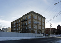 Building Photo - Silver Towers