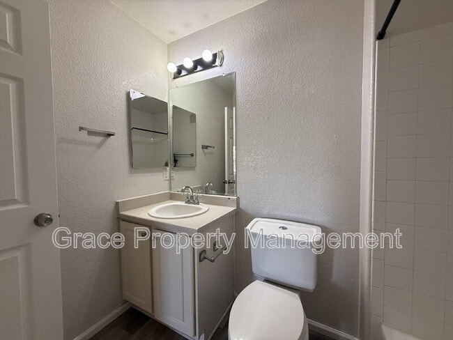 Building Photo - 9378 Garfield Way