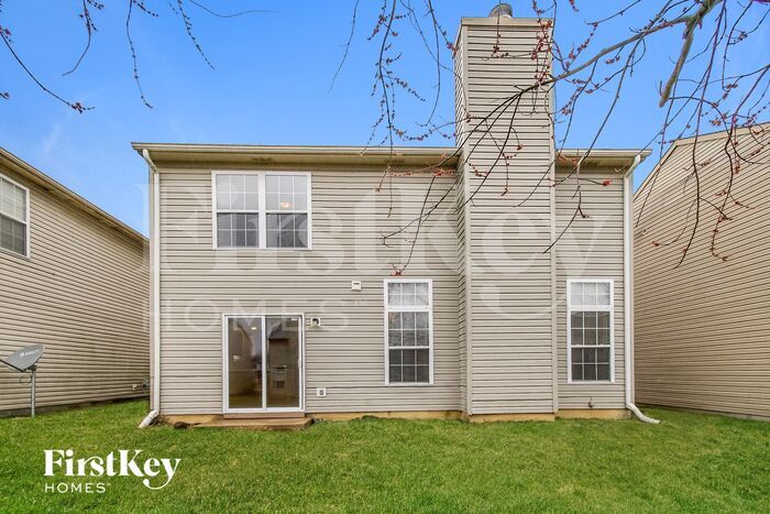 Building Photo - 10327 Kensil St