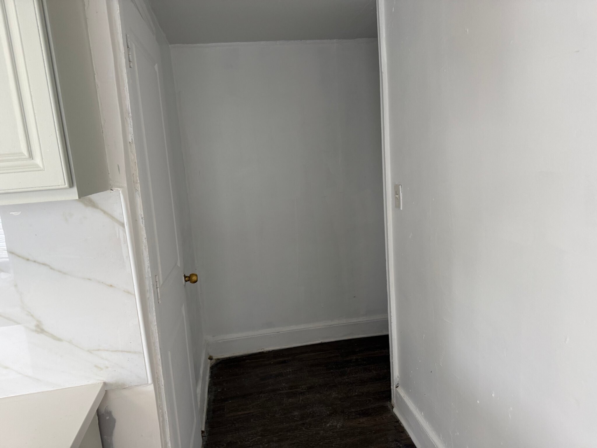 Building Photo - 27 Meehan Ave