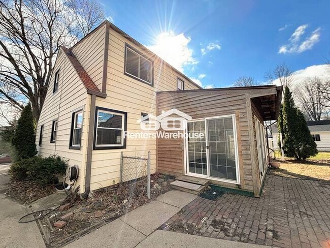 Building Photo - Beautiful 4 Bedroom House for Rent