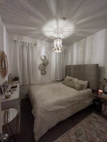 Furnished room - 422 W Route 66