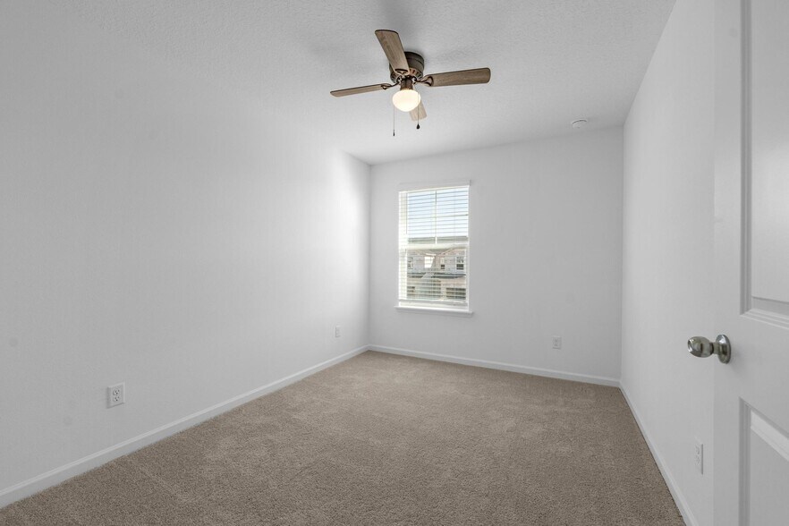 Building Photo - 1708 Garden Grove Ct