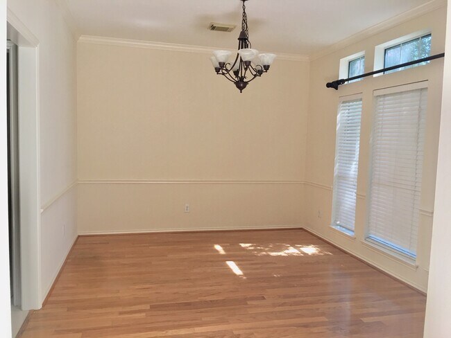 Building Photo - 308 Pinnacle Cove Ct