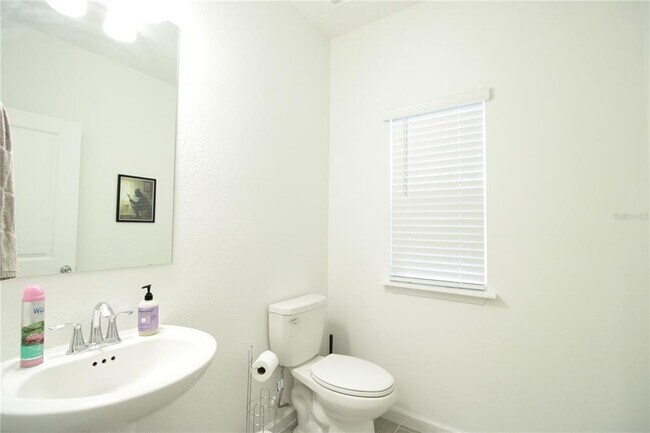 Building Photo - 729 NW 126th Terrace