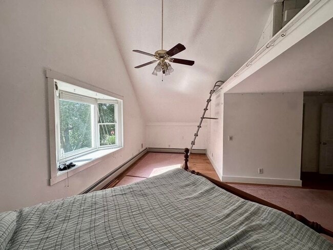 Building Photo - 43 Pleasant St