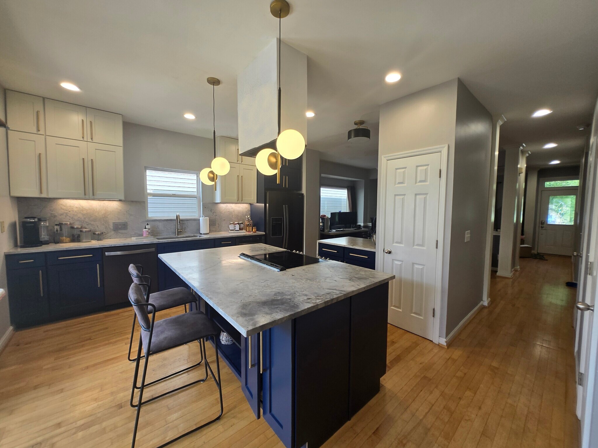 Building Photo - 929 Weninger Cir