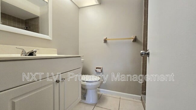 Building Photo - 3311 Skyline Blvd