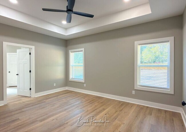 Building Photo - 8397 Kipling St