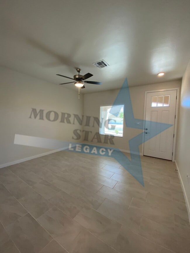 Building Photo - NEWER CONSTRUCTION - MOVE IN READY