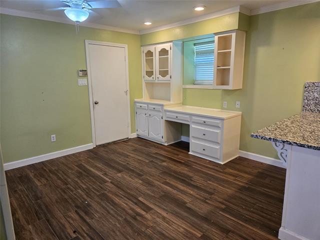 Building Photo - 414 Pebblecreek Dr
