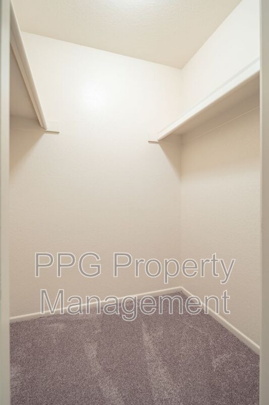 Building Photo - 456 W Jasper Dr