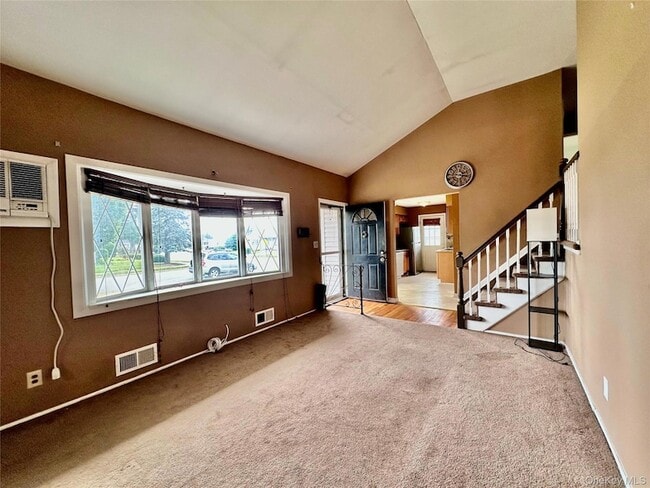 Building Photo - 5 Eagle Ln