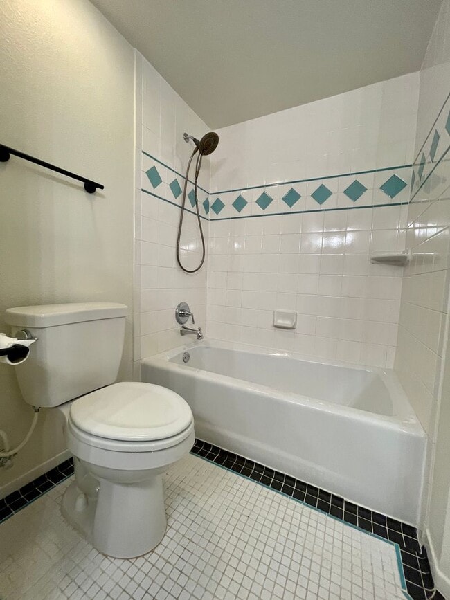 Building Photo - 4718 Depew Ave