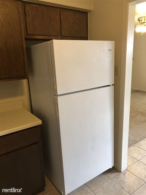 Building Photo - 2 br, 1.5 bath 4plex - 2815 Longmire Dr 28...