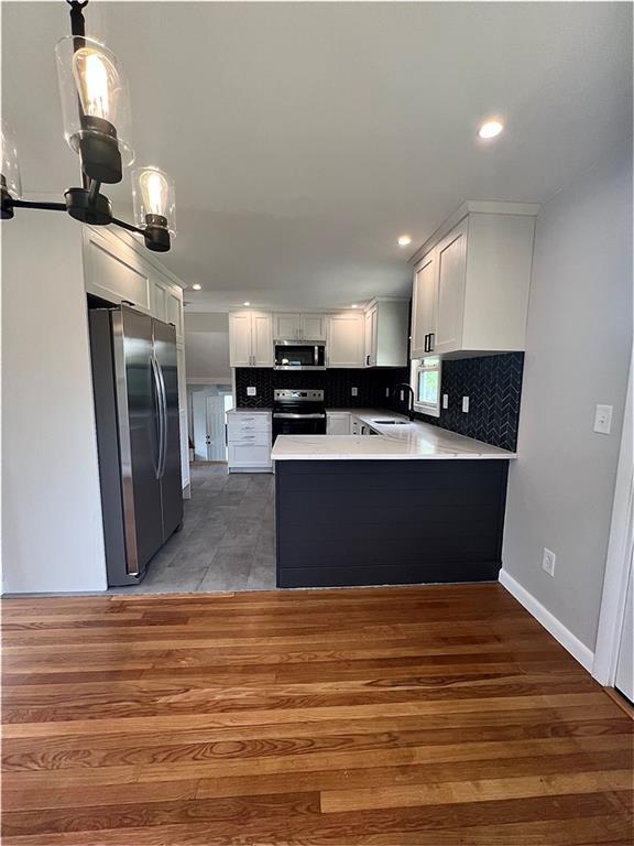 Building Photo - 143 Greenmeadow Cir