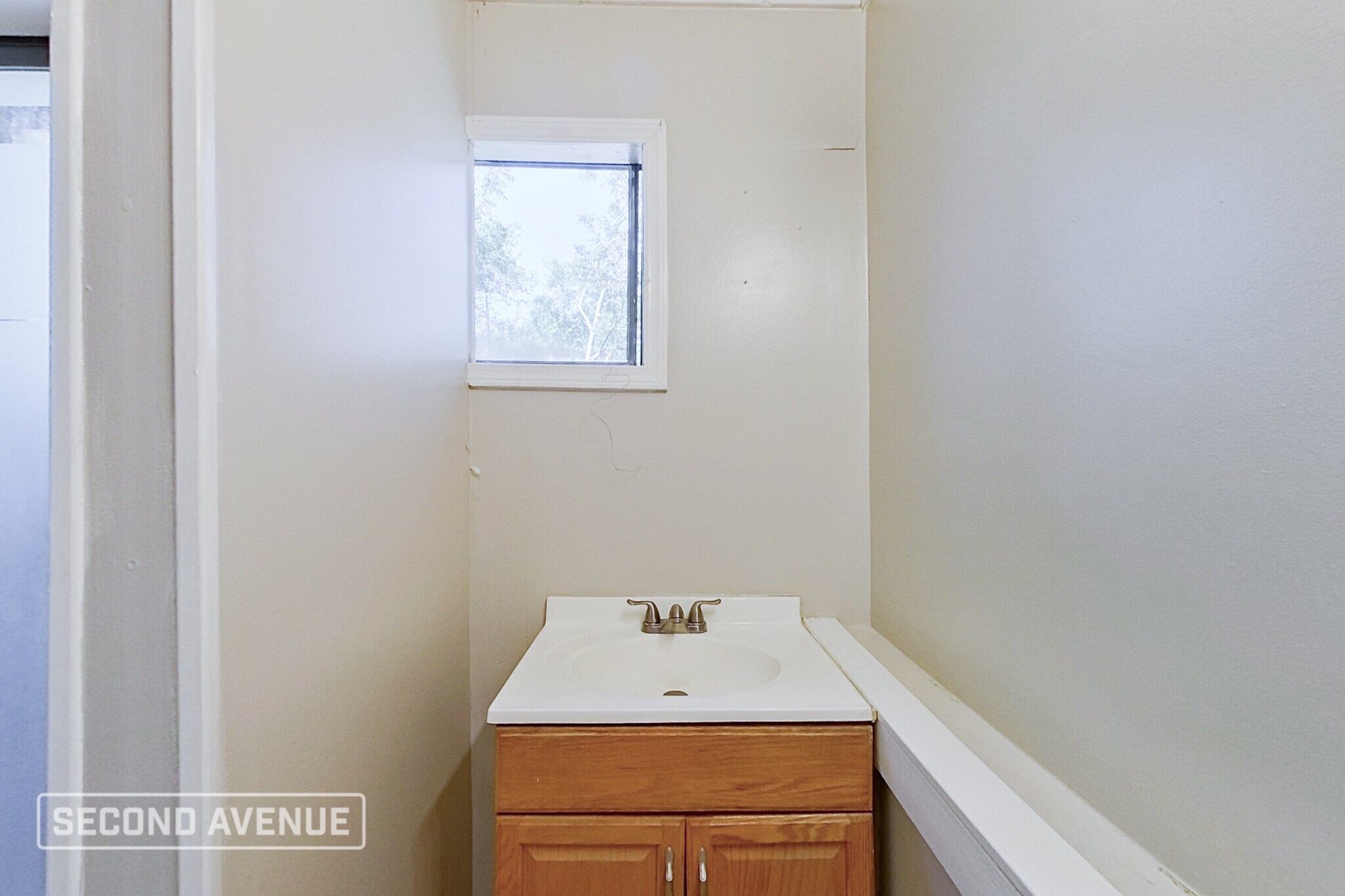 Building Photo - 1110 9th Ave