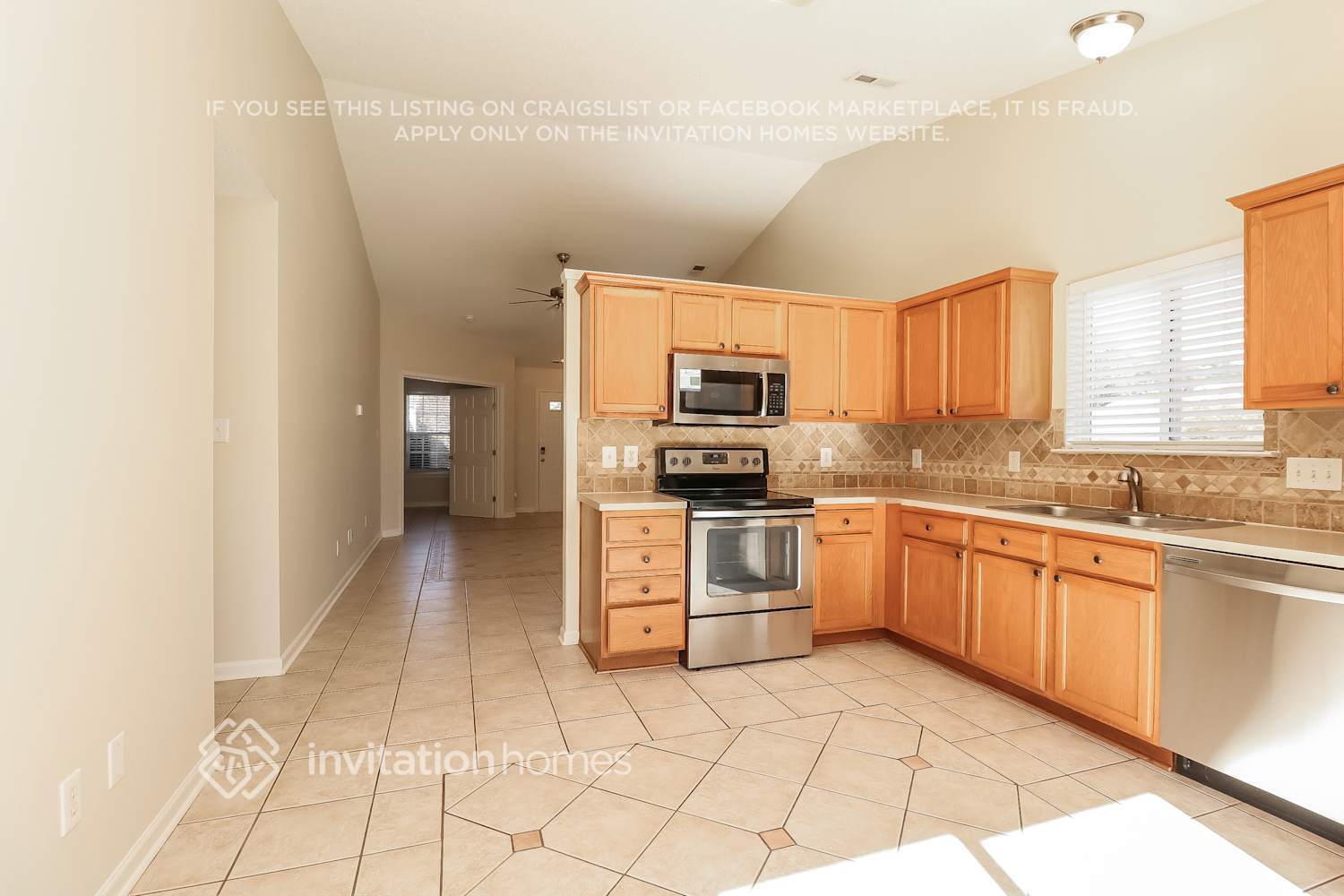 Building Photo - 1024 Salmon River Dr